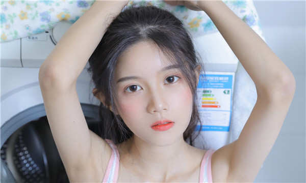 鄂托克前试管代怀生子多少钱？让我们来探讨一下